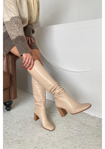 Clara Kadın Küt Burun Körüklü Deri Çizme Ten modelleri