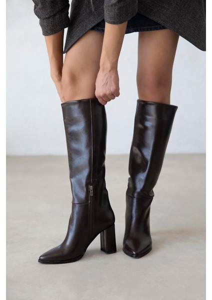 Sawyer Kadın Sivri Burun Kırışık Deri Çizme Kahve fiyatları