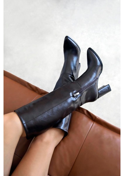 Sawyer Kadın Sivri Burun Kırışık Deri Çizme Kahve modelleri