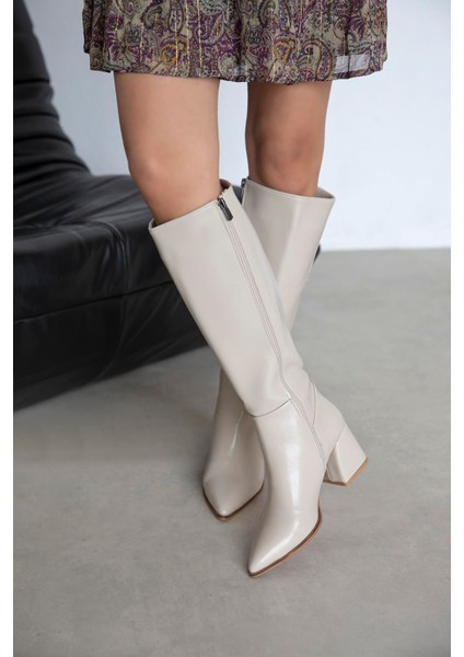 Kamilla Kadın Kırışık Deri Çizme Bej fiyatları
