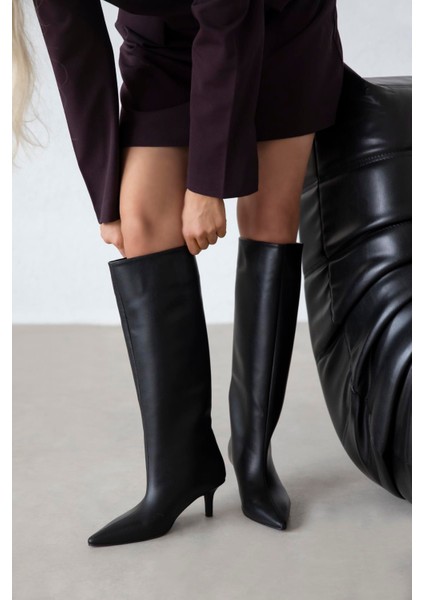 Marlon Kadın Deri Çizme Siyah fiyatları