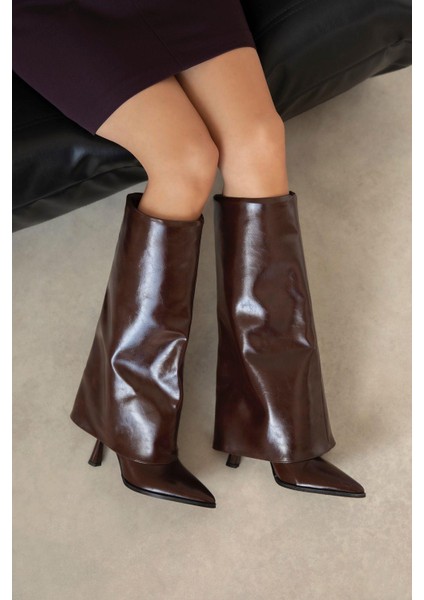 Adelin Kadın Tozluk Detay Kırışık Deri Çizme Kahve modelleri