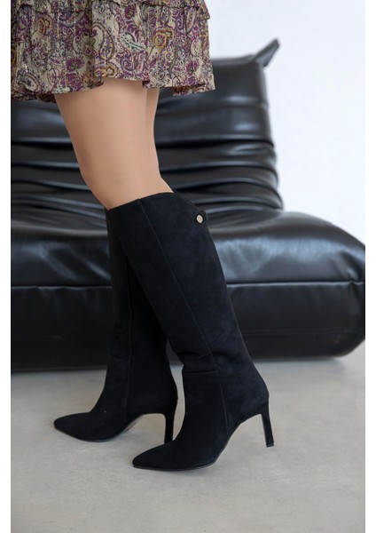 Wati Kadın Aksesuar Detay Süet Çizme Siyah modelleri