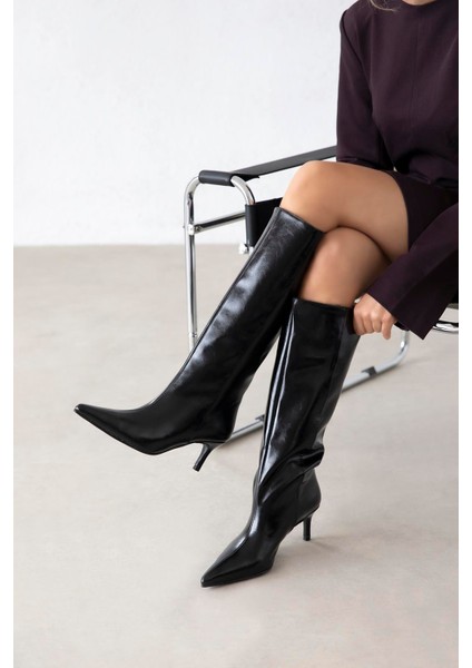 Penka Kadın Kırışık Deri Çizme Siyah