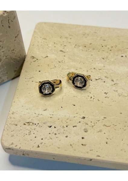 SİYAH BAGET TAŞLI KÜPE modelleri