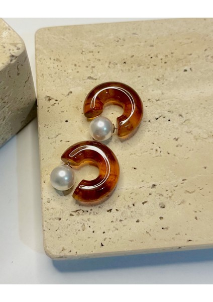 İNCİ TIPA KAHVERENGİ KÜPE fiyatları