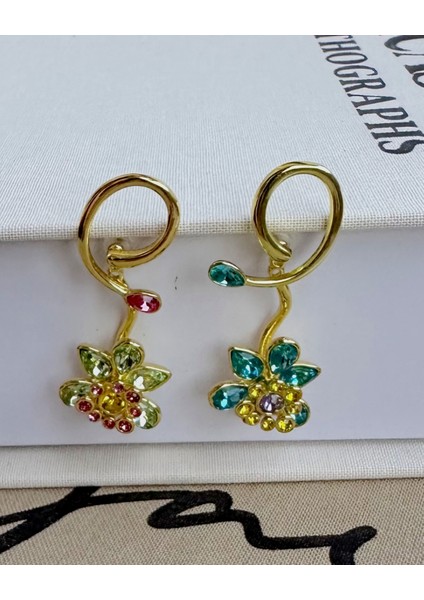 İNDYLLİE KÜPE fiyatları