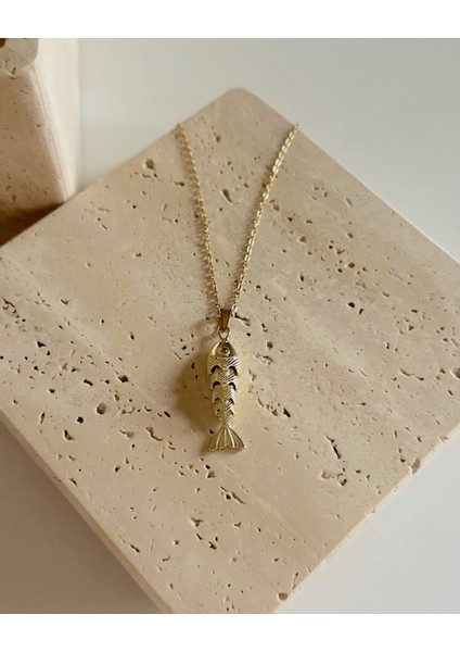 GOLD KIVRIK BALIK KOLYE fiyatları