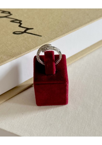 SİLVER YILAN TAŞLI YÜZÜK