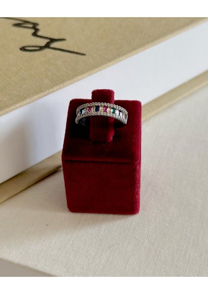 SİLVER RENKLİ TAŞ YÜZÜK