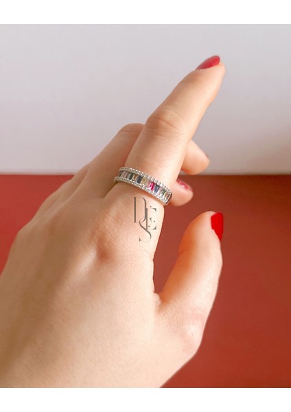 SİLVER RENKLİ TAŞ YÜZÜK indirimleri