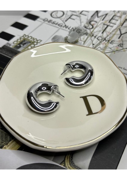 SİLVER ASİMETRİK HALKA KÜPE