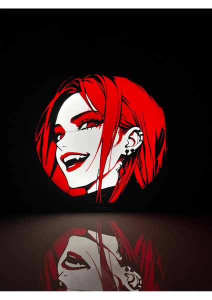 Kırmızı Saçlı Anime Kadın LED Masa Lambası – Kırmızı Işıklı Masa ve Gece Lambası