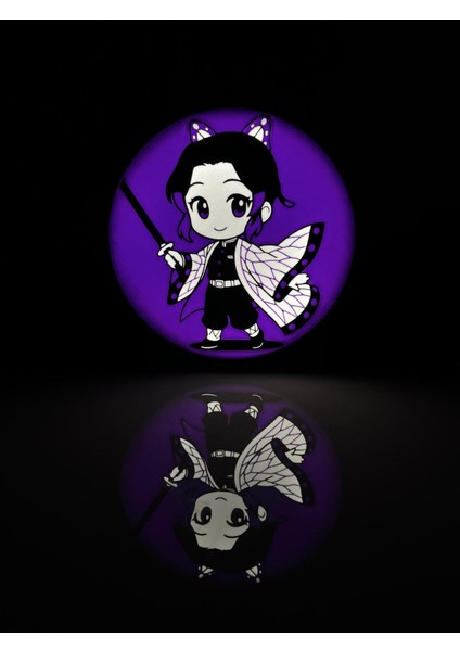 Mor Işıklı Anime Karakter LED Gece Lambası – Masaüstü Dekor ve Hediye