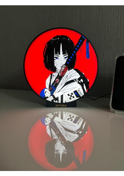 Samurai Tarzı Anime LED Lamba – Modern Masaüstü Dekor ve Gece Işığı