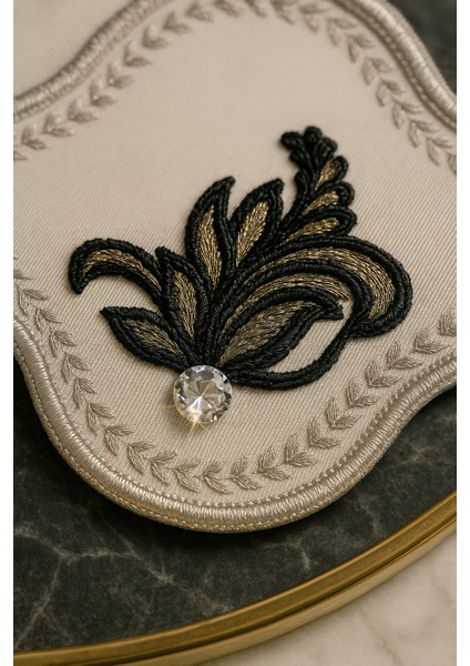 El Emeği Premium Kahve Sunum Altlığı – Nakışlı Şık Sunumluk,yılbaşı Hediyelik Özel Ürün