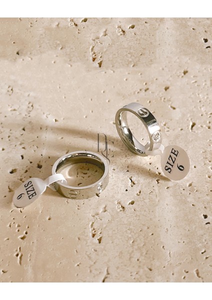 SİLVER VİDA TAŞLI KALIN YÜZÜK SİZE 6 modelleri