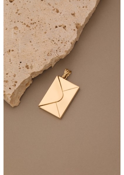 14 Ayar Altın Mektup Kolye Ucu fırsatları