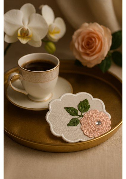 Pudra Gül Nakışlı Özel Tasarım Kahve Sunumluğu – El Işçiliği modelleri