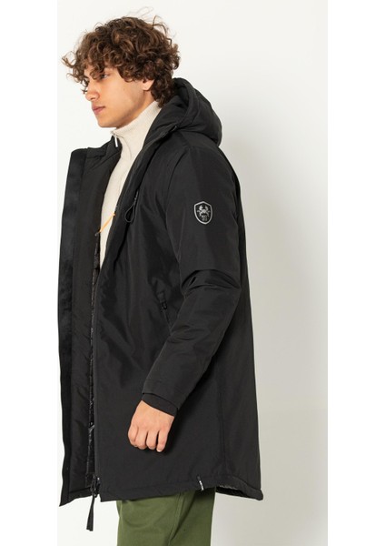 Erkek Yağmur ve Rüzgar Geçirmez Kumaşdan Içi Askılıklı Kışlık Klasik Mont