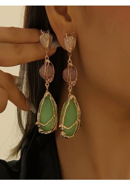 Trend Markaların Modeli Şık Sallantılı Geometrik Küpeler modelleri