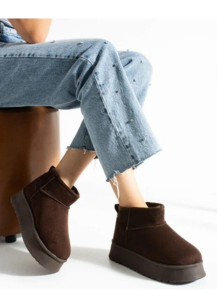 Süet Kadın Kışlık Ev ve Dışarı Botu Terliği Ug Model Yüksek Kalın Tabanlı Kışlık Içi Yünlü Tüylü