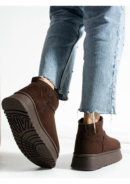 Süet Kadın Kışlık Ev ve Dışarı Botu Terliği Ug Model Yüksek Kalın Tabanlı Kışlık Içi Yünlü Tüylü fiyatları