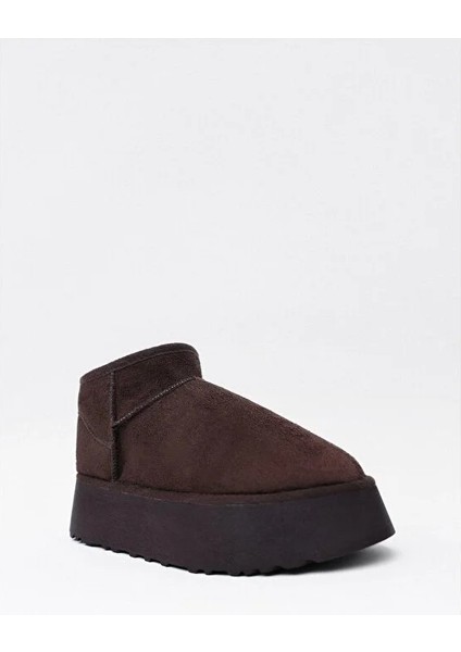 Süet Kadın Kışlık Ev ve Dışarı Botu Terliği Ug Model Yüksek Kalın Tabanlı Kışlık Içi Yünlü Tüylü fırsatları