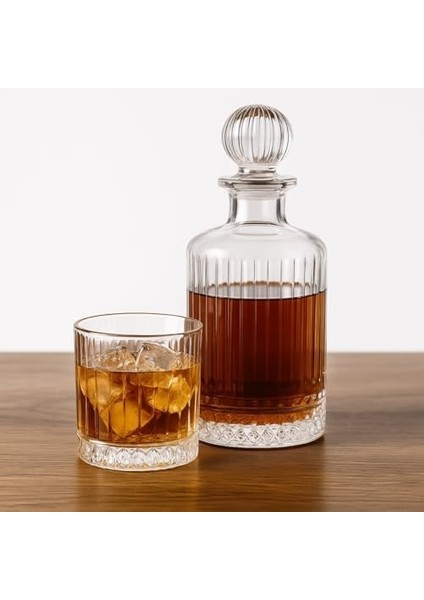 1.5 Litre Çizgili Desenli Cam Sürahi Karaf – Kapaklı, 25 Cm, Şık ve Dayanıklı, Su ve Meyve Suyu Şişesi modelleri