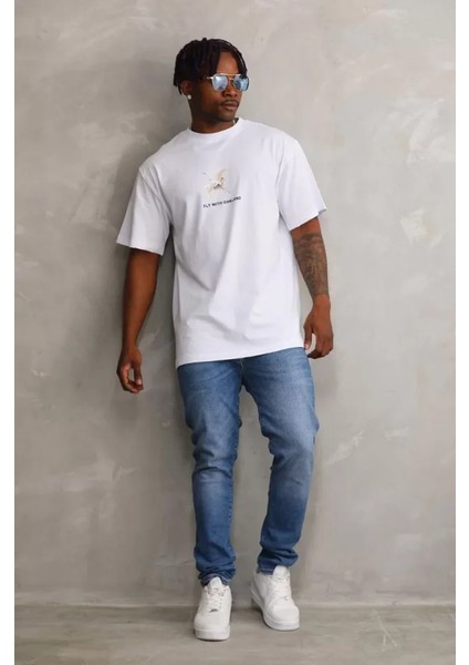Unisex Baskılı Oversize T-Shirt - Beyaz modelleri