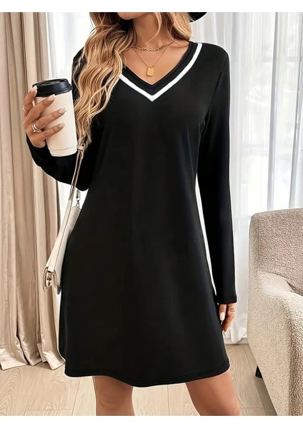 Kadın Uzun Kollu V Şerit Yakalı Kısa Viskon Iki Iplik Elbise