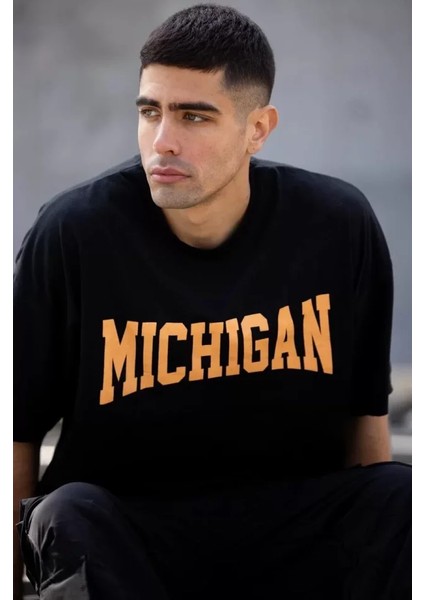 Unisex Bisiklet Yaka Baskılı Oversize T-Shirt - Siyah fiyatları