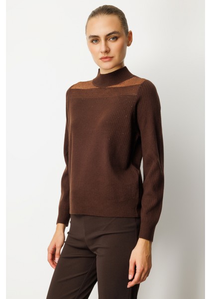 On Yakası Tül Detaylı Taşlı Triko Kazak modelleri