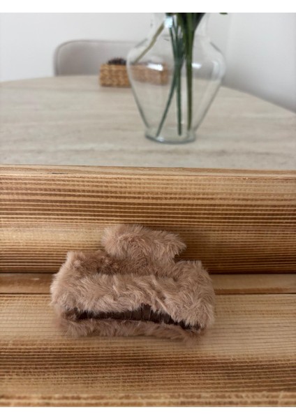 Peluş Kürk Mandallı Saç Tokası Küçük Camel Renk fiyatları