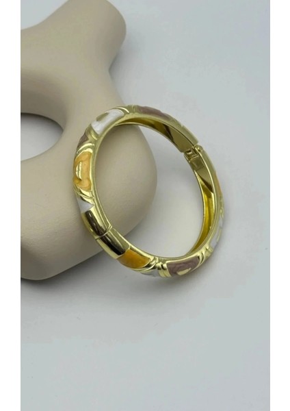 Mineli Üçgen Desenli Krem Rengi Kalın Kelepçe