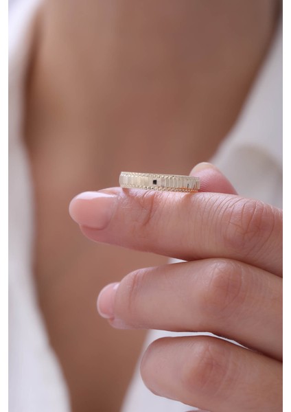 14 Ayar Altın Kalemli Alyans modelleri