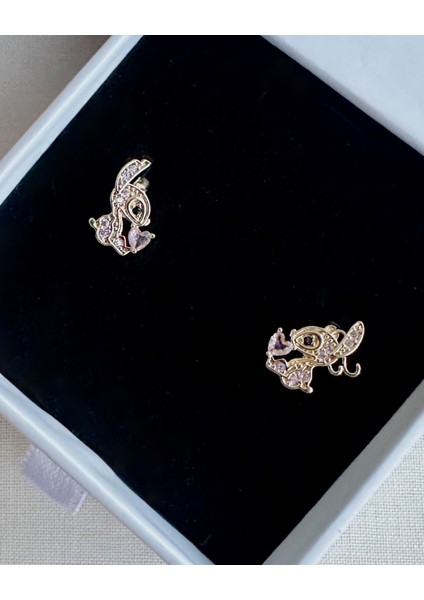 MİNİ TAŞLI STİTCH KÜPE fiyatları