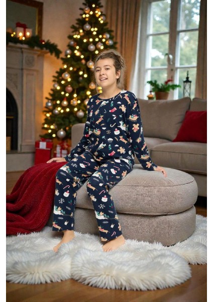 - Anne–kız Yılbaşı Pijama Takımı (Kız Pijama)