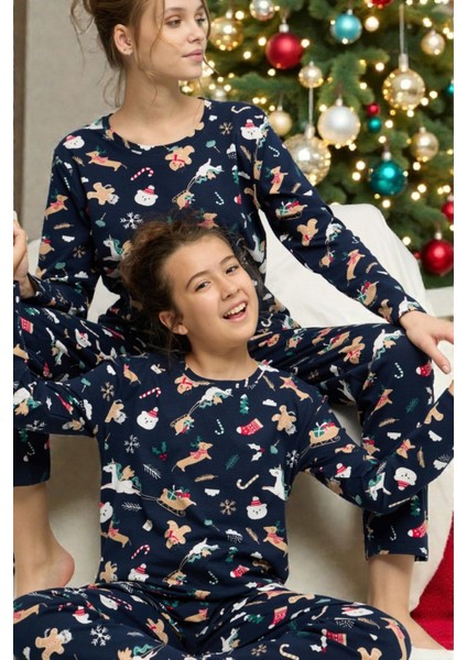 - Anne–kız Yılbaşı Pijama Takımı (Kız Pijama) modelleri