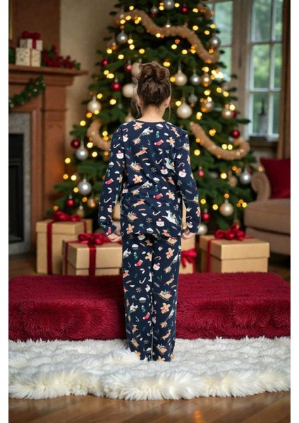 - Anne–kız Yılbaşı Pijama Takımı (Kız Pijama) fırsatları