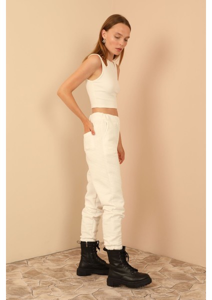 Kadın Ekru Pantolon Dört Mevsim indirimleri