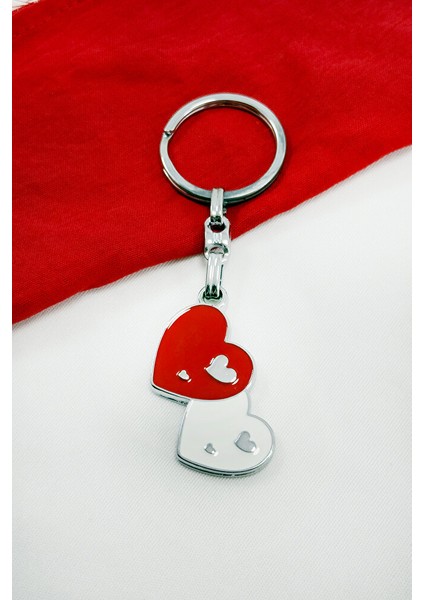 Kırmızı Beyaz Metal Iç Içe Geçmiş Kalpli Anahtarlık, Hediyelik Çanta Süsü