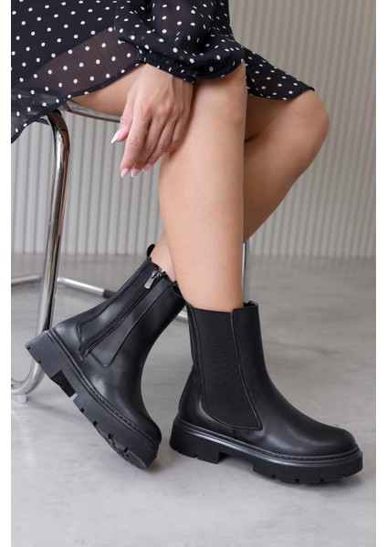 ST815 Model 3 cm Tabanlı Kısa Yeni Sezon Bot Sıyah