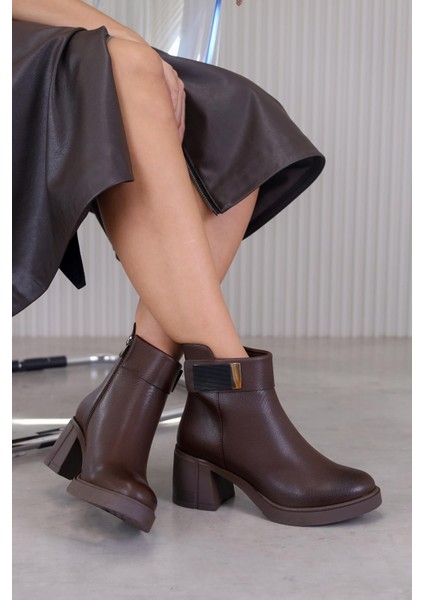 Dupa Model 5 cm Topuklu Yeni Sezon Kısa Bot Kahve fiyatları