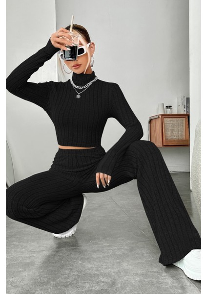 Kadın Siyah Boğazlı Crop Top ve Yüksek Bel Eşofman Takımı Spor Şık Kombin indirimleri