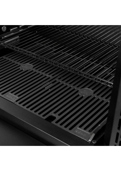 Gravity Serisi 600 Dijital Kömürlü Smoker Mangal fırsatları