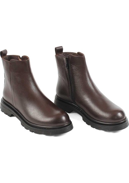 Kadın Kahverengi Fermuarlı Deri Bot