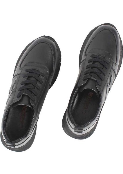 Kadın Siyah Bağcıklı Deri Sneaker
