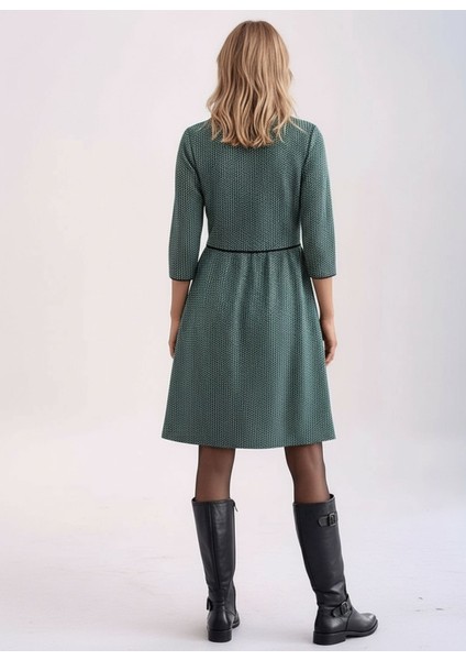 Kadın Degaje Yaka Uzun Kollu Cepli Büyük Beden Curve Şık Elbisesi fırsatları