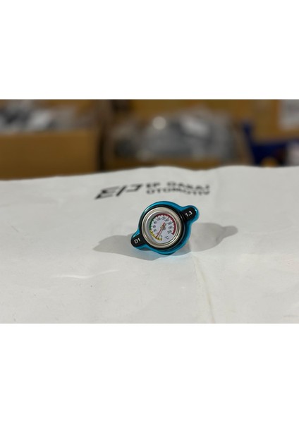 Honda Civic Ies ve Vtec Uyumlu 1.3 Bar Basınç Göstergeli Radyatör Kapağı